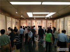 “善行天下”书法篆刻展今早在上海图书馆开幕